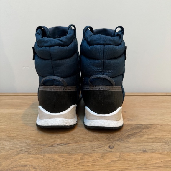 The North Face Kids ThermoBall™ Pull-On Waterproof (Little Kid) US1/EU32 - Picture 7 of 9